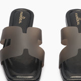 Smokey Strap Flats black front zoom