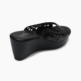 Perforated Pattern Wedges black back