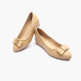 Buckle Accented Wedge Heel Ballerinas beige
