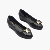 Buckle Accented Wedge Heel Ballerinas black side angle