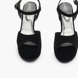 Bold Platform Sandals black front angle zoomed in
