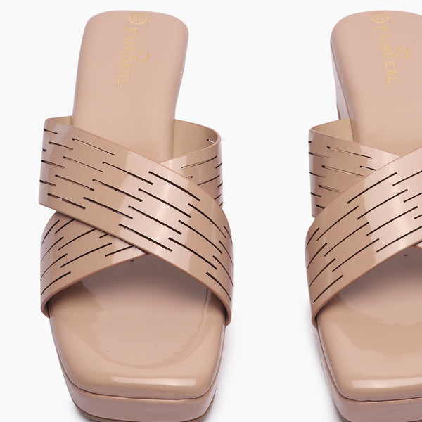 Cross Pattern Wedges light pink front zoom