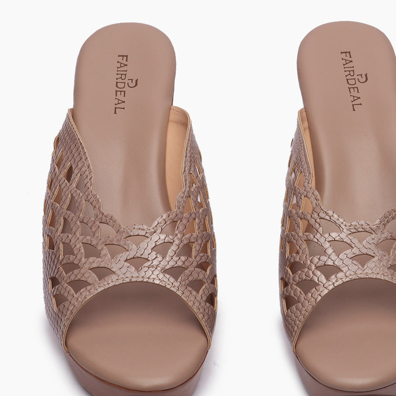 Perforated Pattern Wedges light pink front zoom