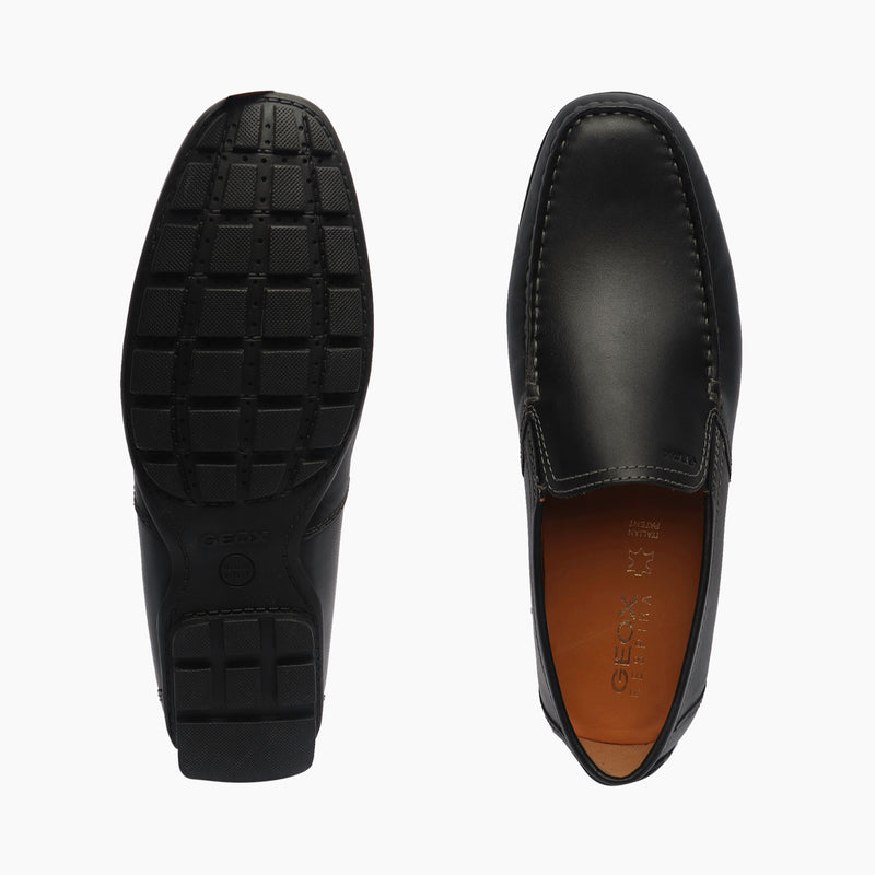GEOX Monet Loafers black top and sole