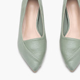 Basic Pumps sea green front zoom