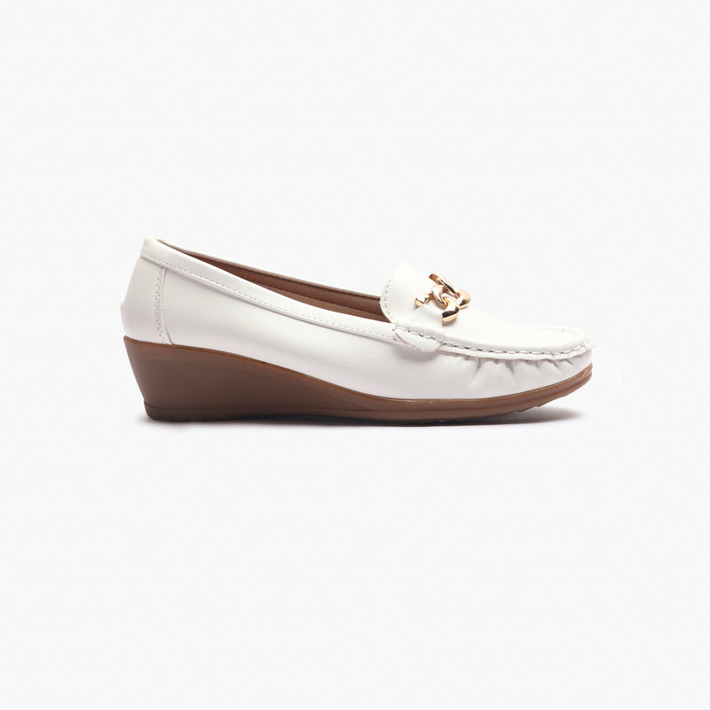 Bold Chainlink Wedge heel Loafers white side profile with heel