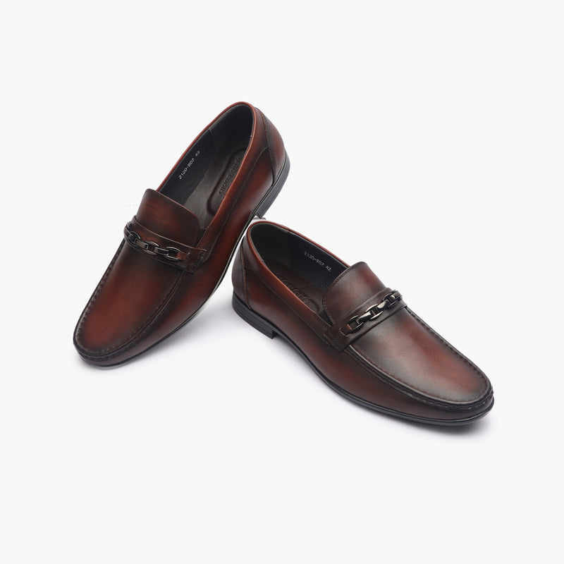 Loafers With Chainlink Buckle red 