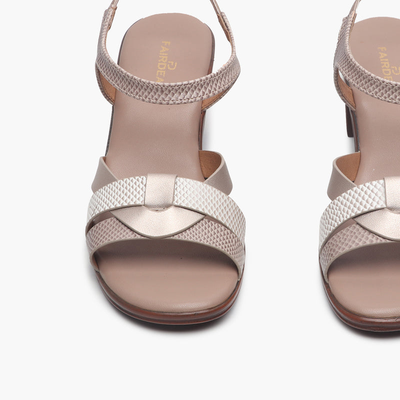 Strappy Lightweight Sandals beige front zoom