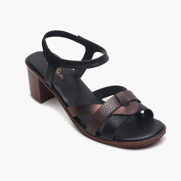 Strappy Lightweight Sandals black side single