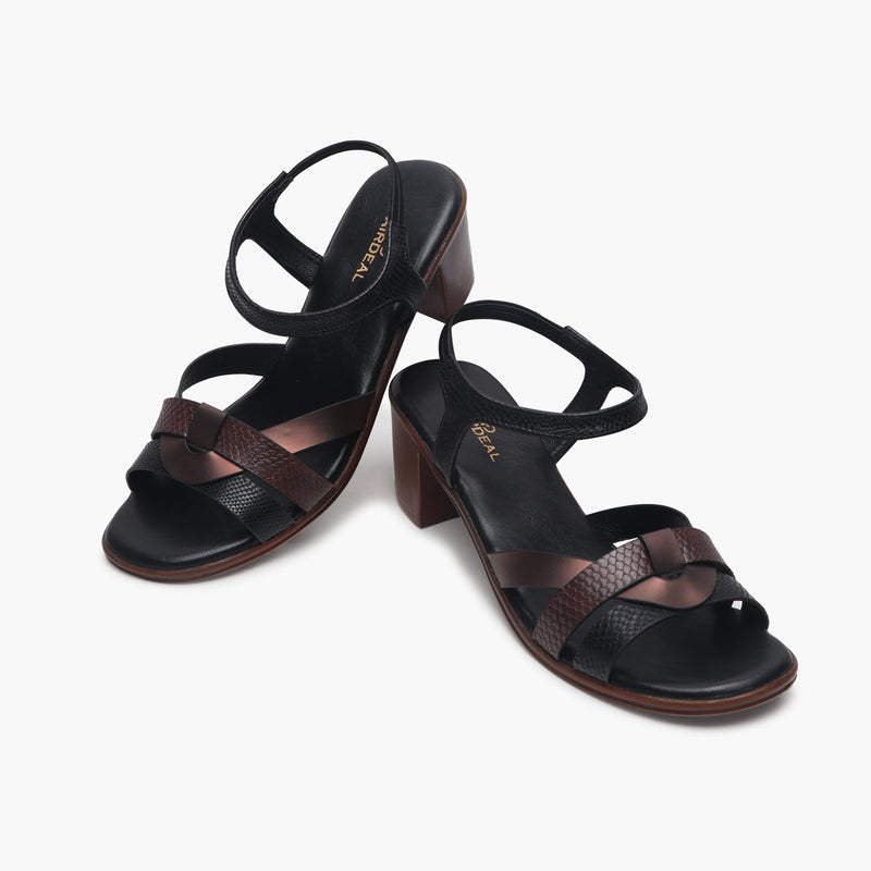 Strappy Lightweight Sandals black