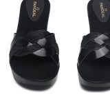 Shimmery Symmetric Strap Wedges black front zoom