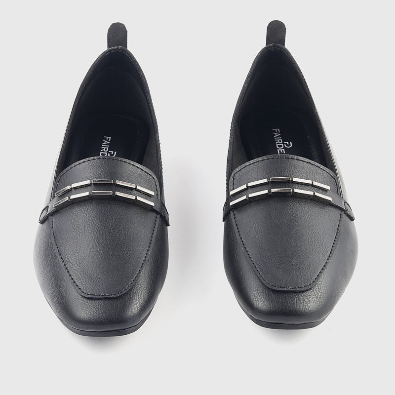 Metal Accented Shoes Black